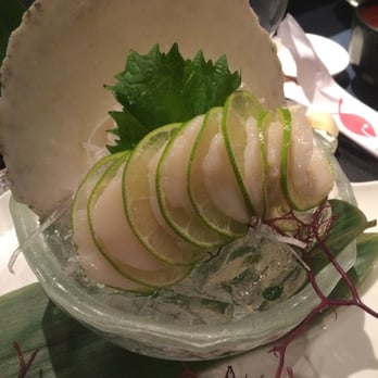 Sushi Mike's - Scallop sashimi appetizer.  Very fresh scallop, loved how it was cut into small pieces. Lime complemented flavor nicely. - Sushi Bars Near Me - Dobbs Ferry, New York