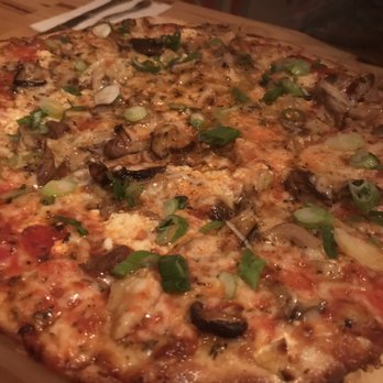 Piñons Pizza Company - Pizza Near Me - Locust Valley, New York