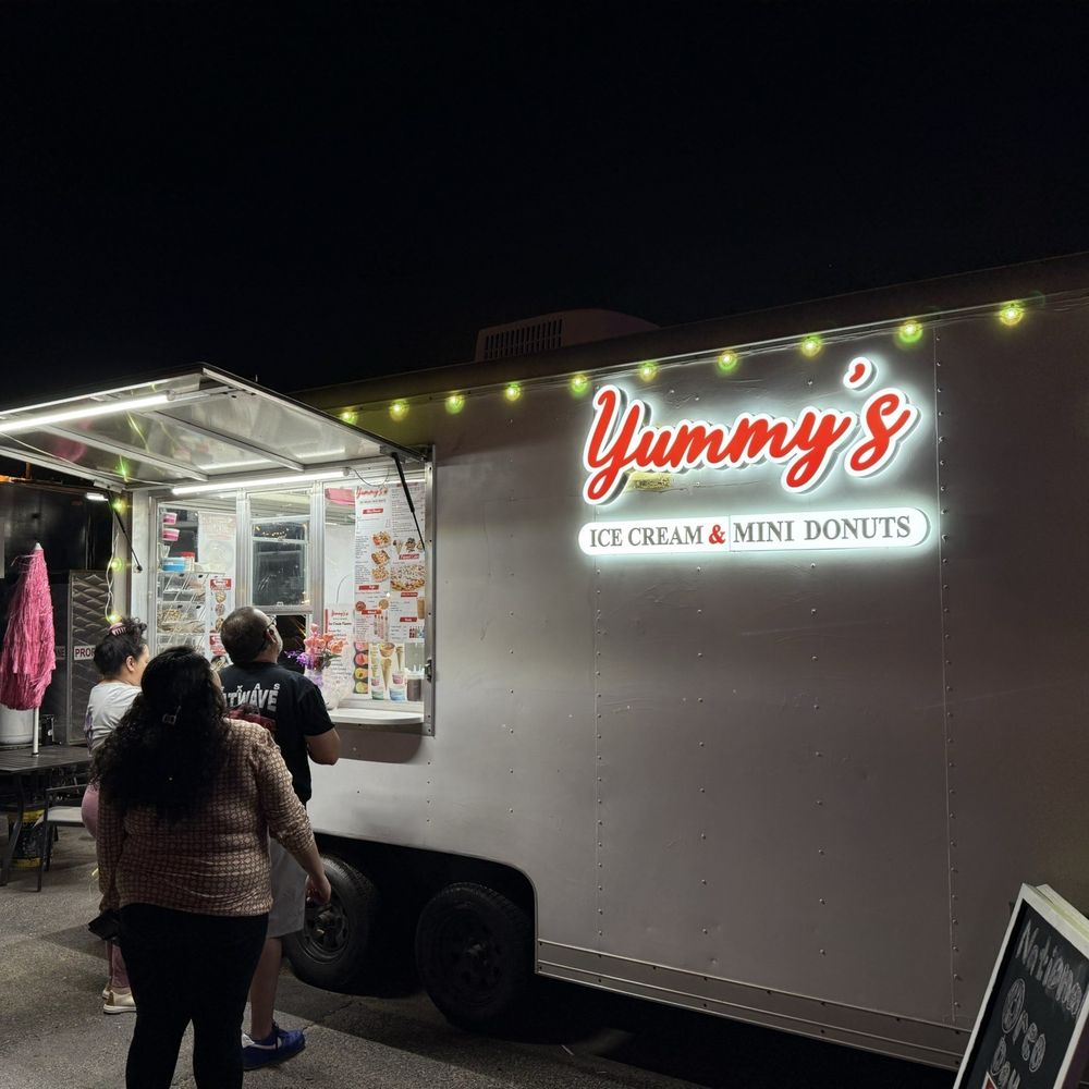 Yummy’s - What the food truck looks like. - Ice Cream & Frozen Yogurt Near Me - Harlingen, Texas