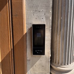 Holistic & Sports Massage - Holistic & Sports Massage Entry door system