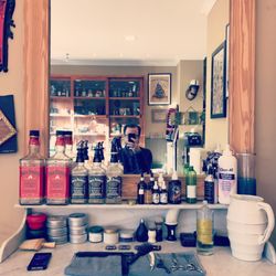 Dim's Barbershop