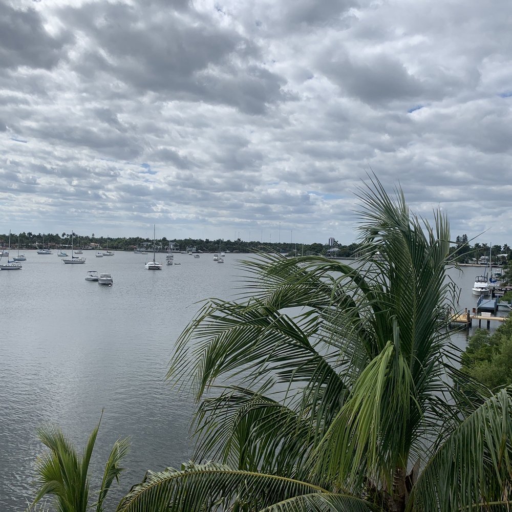Holland Park - Parks Near Me - Hollywood, Florida