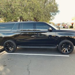 2018 black Chevrolet Suburban
