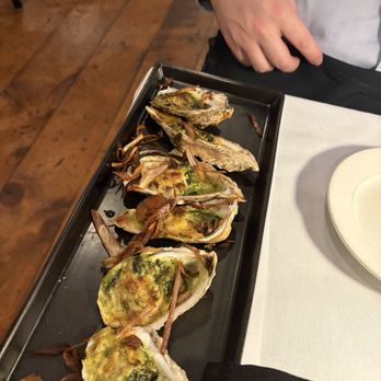 Sturbridge Porterhouse - Oyster Rockefeller - American Near Me - Sturbridge, Massachusetts Sturbridge Porterhouse - Oyster Rockefeller - American Near Me - Sturbridge, Massachusetts