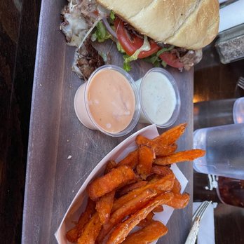 Gramercy Park Pub And Grill - Pot roast sandwich with sweet potato fries - Salad Near Me - Meridian, Idaho Gramercy Park Pub And Grill - Pot roast sandwich with sweet potato fries - Salad Near Me - Meridian, Idaho