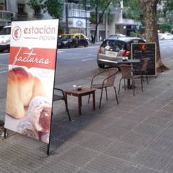 Estación Express - Mesitas en la vereda