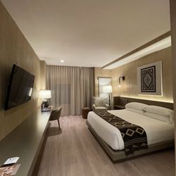 Room 451