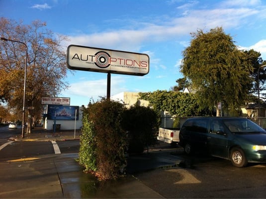 Photo of Auto Options Tires - Berkeley, CA, US.