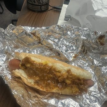 Matt's Famous Chili Dogs - Chil Matt's Famous Chili Dog - Hot Dogs Near Me - Seattle, Washington Matt's Famous Chili Dogs - Chil Matt's Famous Chili Dog - Hot Dogs Near Me - Seattle, Washington