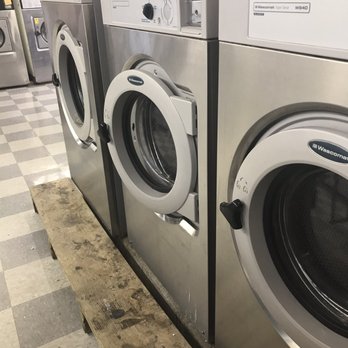 The Wash'n Place - Equipment - Laundromat Near Me - Collierville, Tennessee The Wash'n Place - Equipment - Laundromat Near Me - Collierville, Tennessee