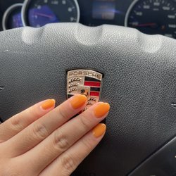Fresh off my appointment! Color is so cute and vibrant.