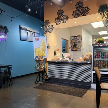 Tiger Plate - Hawaiian Near Me - Costa Mesa, California