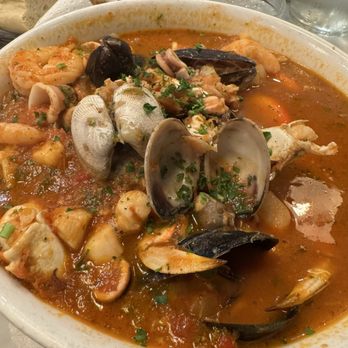Sotto Mare - The "Best Damn Crab Cioppino" - Seafood Near Me - San Francisco, California Sotto Mare - The "Best Damn Crab Cioppino" - Seafood Near Me - San Francisco, California