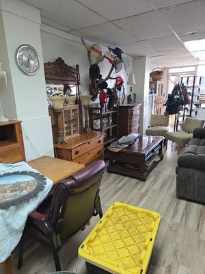 funiture - Shop our handpicked selection of quality, one-of-a-kind furniture from thrift stores! Each piece is cleaned, restored, and ready to bring affordable style and personality to your home. funiture - Shop our handpicked selection of quality, one-of-a-kind furniture from thrift stores! Each piece is cleaned, restored, and ready to bring affordable style and personality to your home.