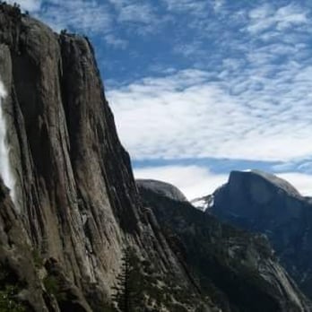 Yosemite Falls - Beautiful views you are hiking up! - Hiking Near Me - Yosemite, California Yosemite Falls - Beautiful views you are hiking up! - Hiking Near Me - Yosemite, California