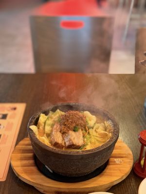 Kazzan Ramen & Bar by null