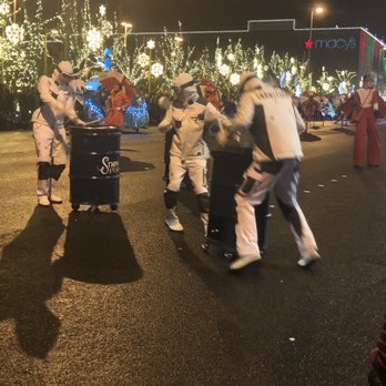 Snowflake Lane - Festivals Near Me - Bellevue, Washington Snowflake Lane - Festivals Near Me - Bellevue, Washington