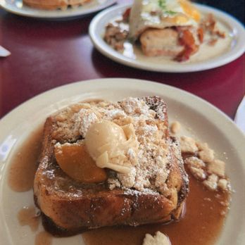 Atlanta Breakfast Club - Peach Cobbler French Toast - Southern Near Me - Atlanta, Georgia Atlanta Breakfast Club - Peach Cobbler French Toast - Southern Near Me - Atlanta, Georgia