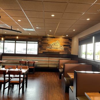 Outback Steakhouse - Inside - Steakhouses Near Me - Oklahoma City, Oklahoma Outback Steakhouse - Inside - Steakhouses Near Me - Oklahoma City, Oklahoma