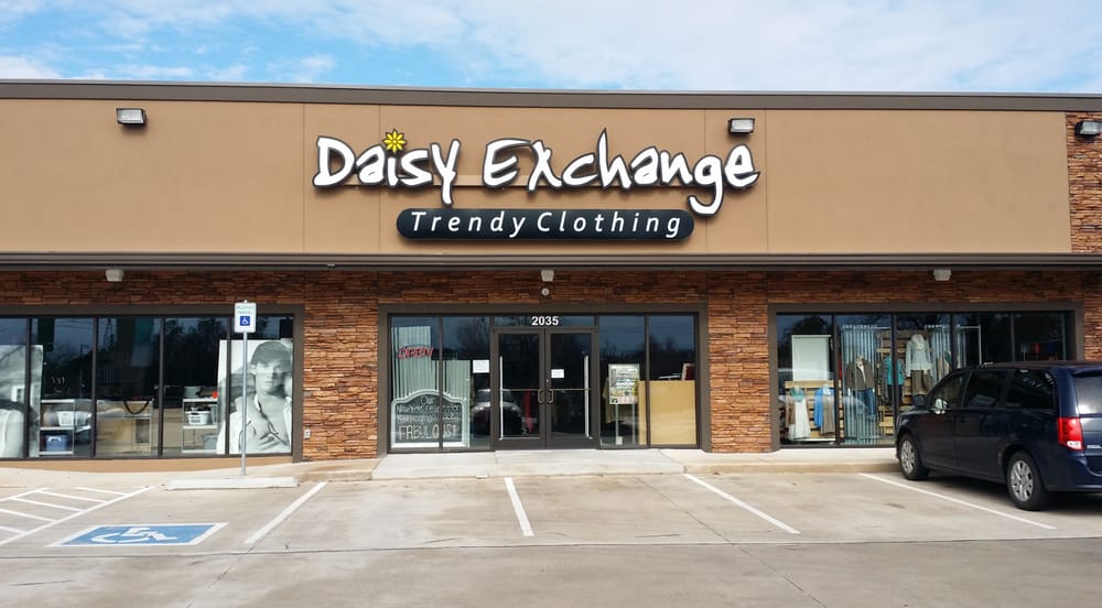 DAISY EXCHANGE EDMOND Updated September 2024 19 Reviews 2035 E