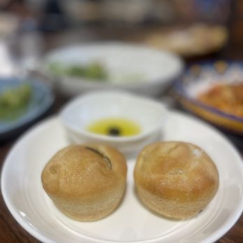 Cucina Moon - focaccia - Pasta Shops Near Me - Honolulu, Hawaii