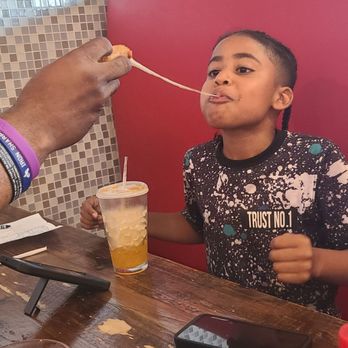 Maple Leaf Diner - American Near Me - Dallas, Texas