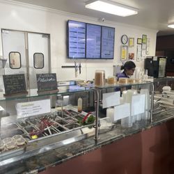 De Vinci's Delicatessen & Catering