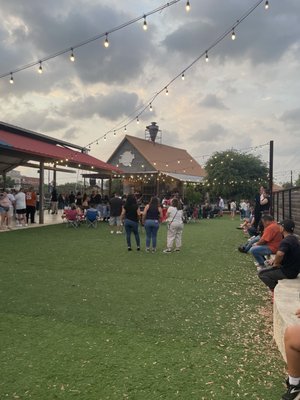 THE RAILHOUSE by null