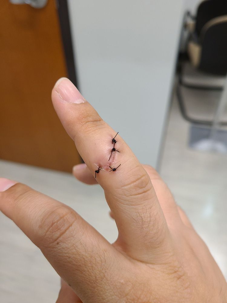 XPRESS URGENT CARE Updated September 2024 14 Photos & 104 Reviews