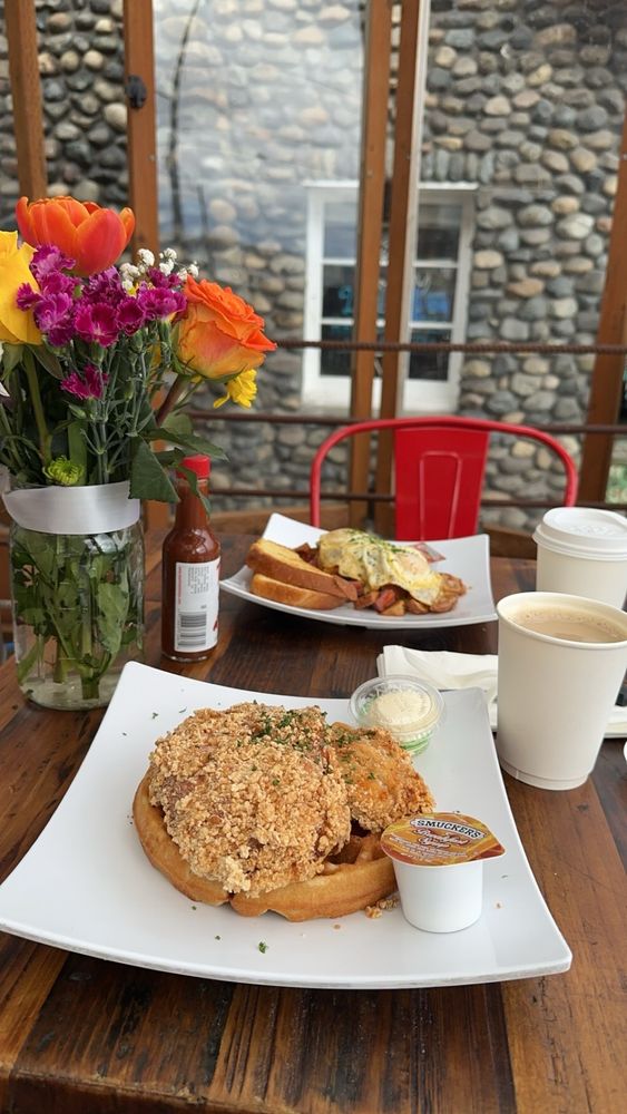 The Stonehouse Café