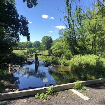 Goose Pond Mountain Area Lot - Small bridge along carriage road - Skate Parks Near Me - Chester, New York Goose Pond Mountain Area Lot - Small bridge along carriage road - Skate Parks Near Me - Chester, New York