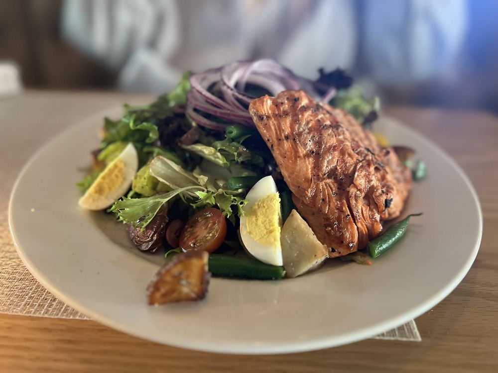 Amaro’s Table - Hazel Dell