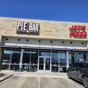 Pie Bar - Exterior - Desserts Near Me - Austin, Texas