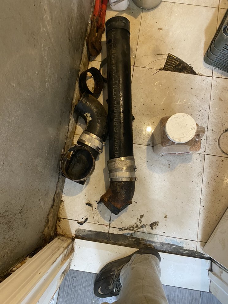 Slide of AJ Plumbing