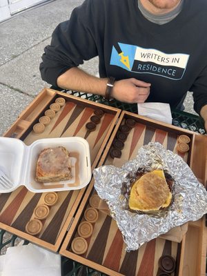 The Roaming biscuit by null