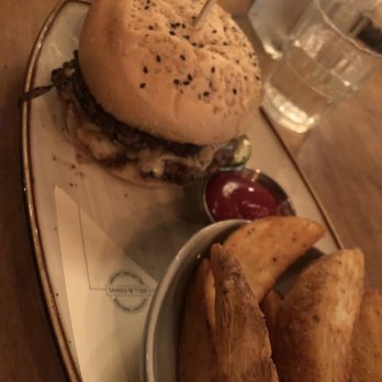 The Monroe - Monroe burger - New American Near Me - Orlando, Florida The Monroe - Monroe burger - New American Near Me - Orlando, Florida