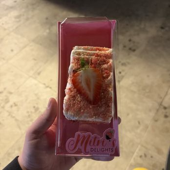 Mitri's Delights - Strawberry Shortcake Crunch - Desserts Near Me - San Diego, California Mitri's Delights - Strawberry Shortcake Crunch - Desserts Near Me - San Diego, California