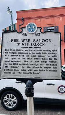 Beale Street Entertainment District by null