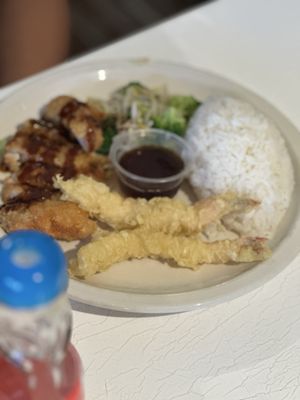 Kiki's Japanese Casual Dining by null