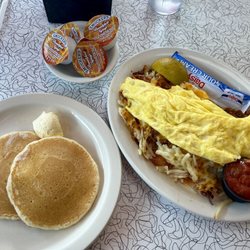 371 Diner - Skillet meals include pancakes!