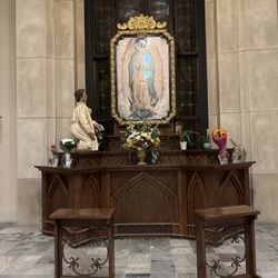 St. Stanislaus Catholic Church - Virgin Mary with her flowers