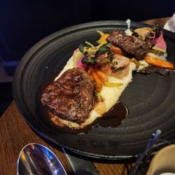 Filet and scallops