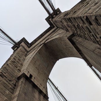Brooklyn Bridge - Landmarks & Historical Buildings Near Me - Brooklyn, New York