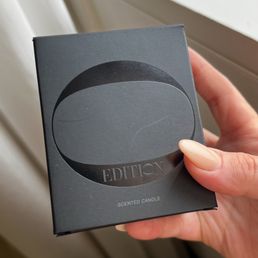 Candle without signature scent. Candle without signature scent.