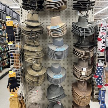 Murdoch's Ranch & Home Supply - Big selection - Department Stores Near Me - Bozeman, Montana