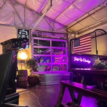 Horse Trailer Hideout - Gaming area with games like basketball & jenga to play - Cocktail Bars Near Me - Las Vegas, Nevada Horse Trailer Hideout - Gaming area with games like basketball & jenga to play - Cocktail Bars Near Me - Las Vegas, Nevada