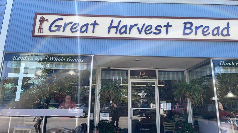 GREAT HARVEST BREAD COMPANY 28 Reviews 120 Washington Ave, Grand Haven, Michigan Bakeries