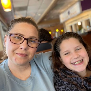 Weston Diner - Happy family - Diners Near Me - Davie, Florida Weston Diner - Happy family - Diners Near Me - Davie, Florida