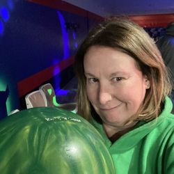 Bowl-A-Roll Lanes