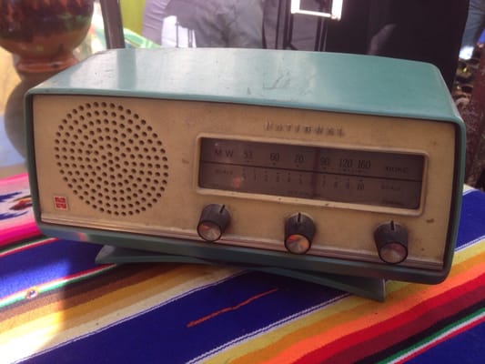 La Lagunilla Sunday Antiques Market by null